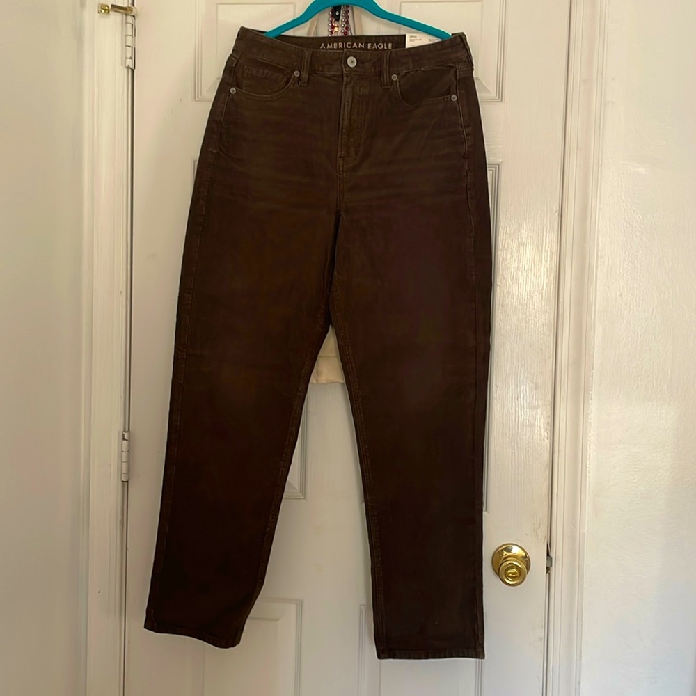 American Eagle Mom Jeans! Size 10 Long! Brown Courdouy